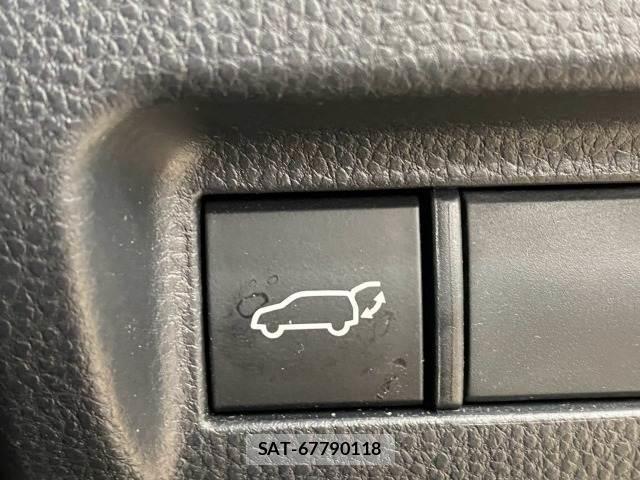 Toyota HARRIER 2023-09 8731386-7