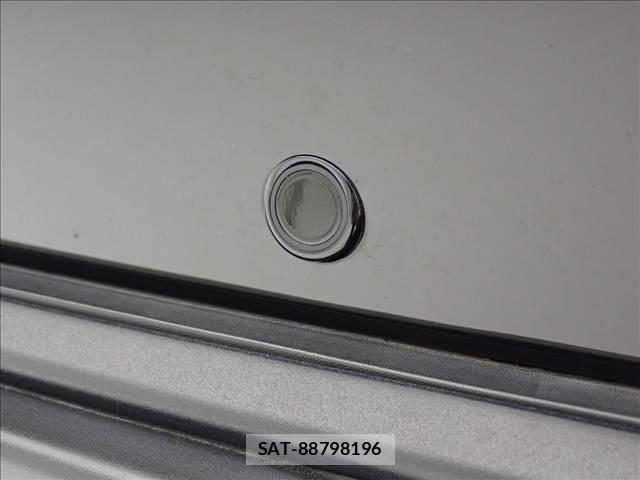 Toyota HARRIER 2023-07 8731403-9