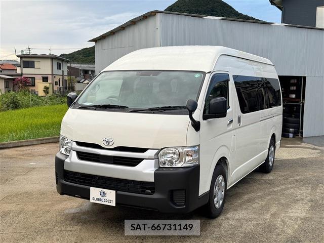 Toyota HIACE COMMUTER 2025-03 8728311-12
