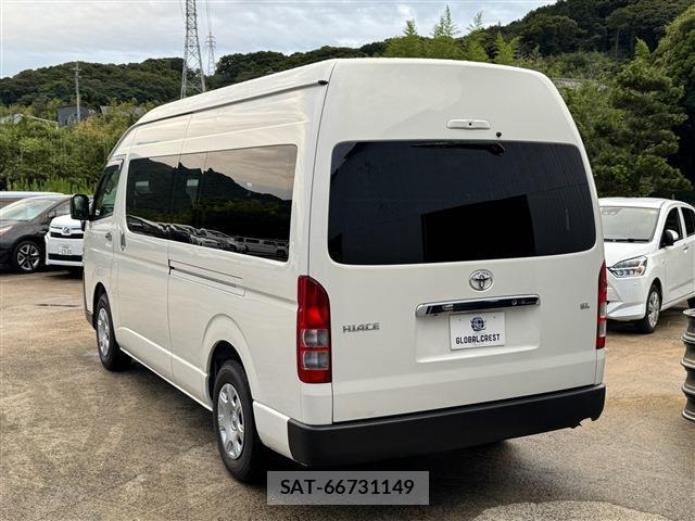 Toyota HIACE COMMUTER 2025-03 8728311-14