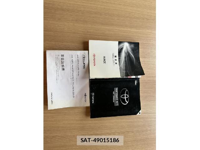 Toyota HIACE VAN 2016-11 8726081-19