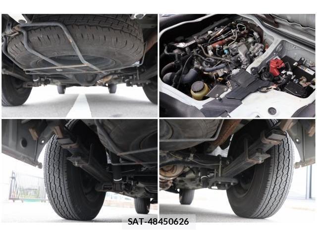 Toyota HIACE VAN 2016-05 8726111-16