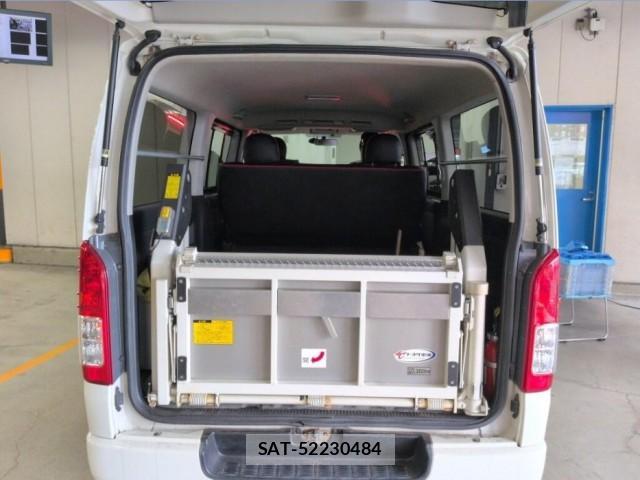 Toyota HIACE VAN 2012-06 8726417-2