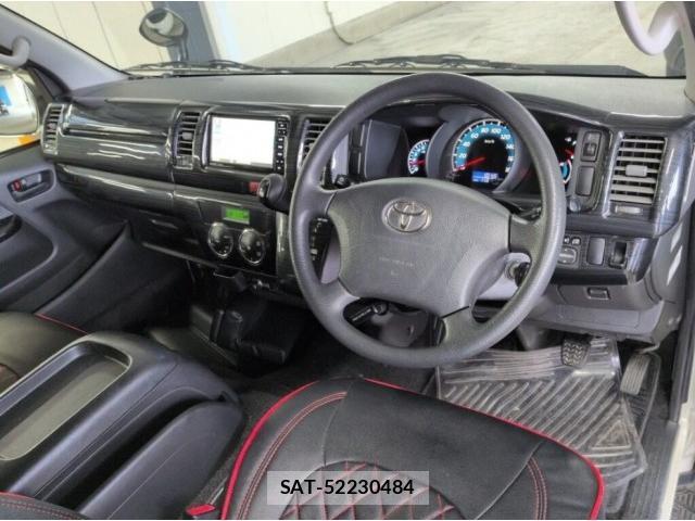 Toyota HIACE VAN 2012-06 8726417-3