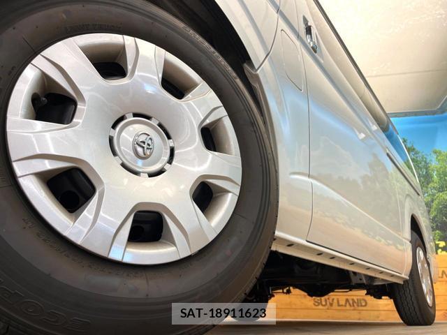 Toyota HIACE VAN 2026-04 8727776-12