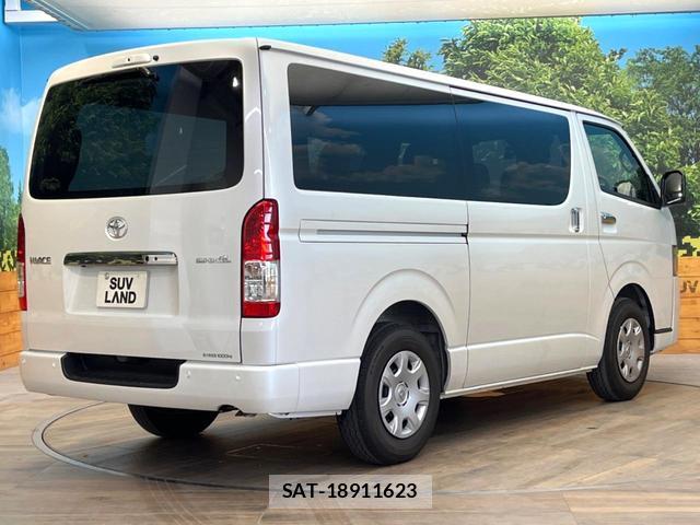 Toyota HIACE VAN 2026-04 8727776-16