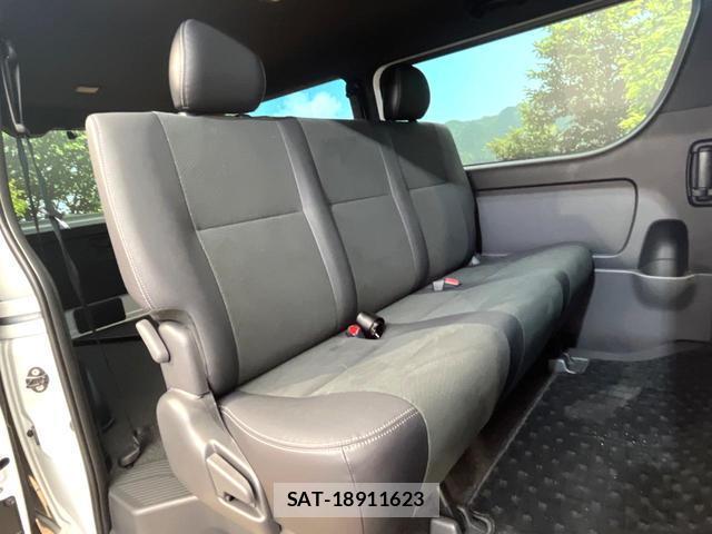 Toyota HIACE VAN 2026-04 8727776-8
