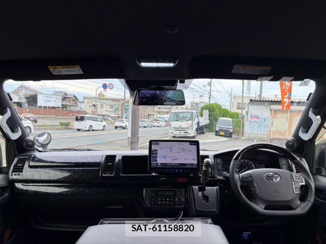 Toyota HIACE VAN 2021-01 8728883-17
