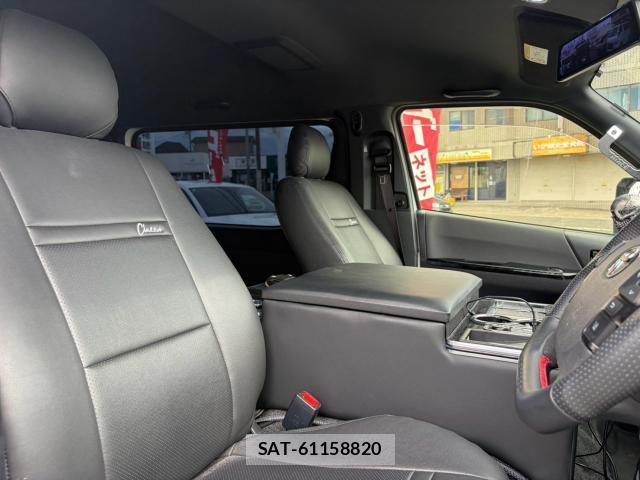 Toyota HIACE VAN 2021-01 8728883-9