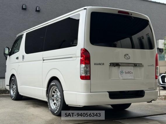 Toyota HIACE VAN 2023-04 8729076-12