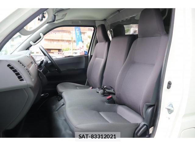 Toyota HIACE VAN 2012-02 8730283-10