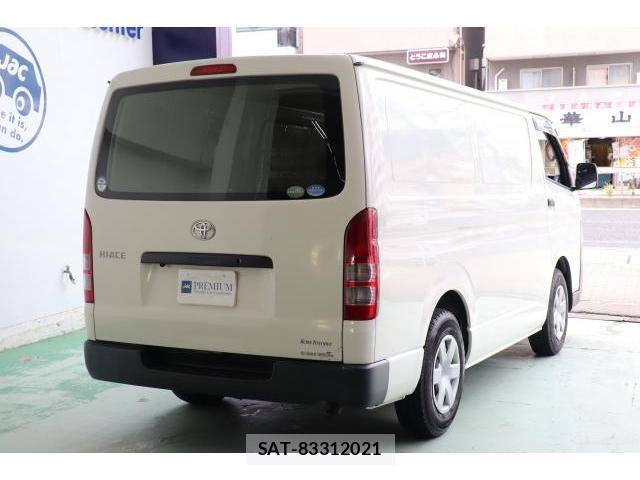 Toyota HIACE VAN 2012-02 8730283-6