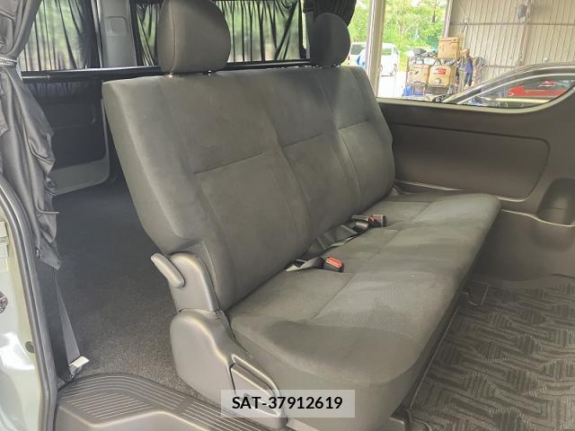 Toyota HIACE VAN 2024-08 8730309-5