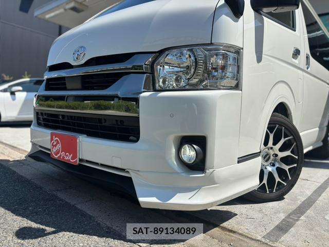 Toyota HIACE VAN 2021-05 8730448-2