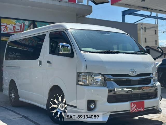 Toyota HIACE VAN 2021-05 8730448-9