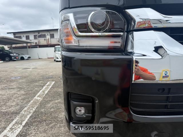 Toyota HIACE WAGON 2026-08 8726075-10