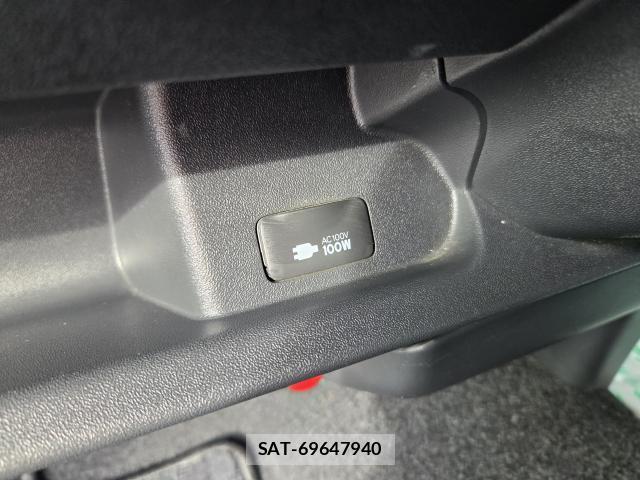 Toyota HIACE WAGON 2023-08 8726080-13