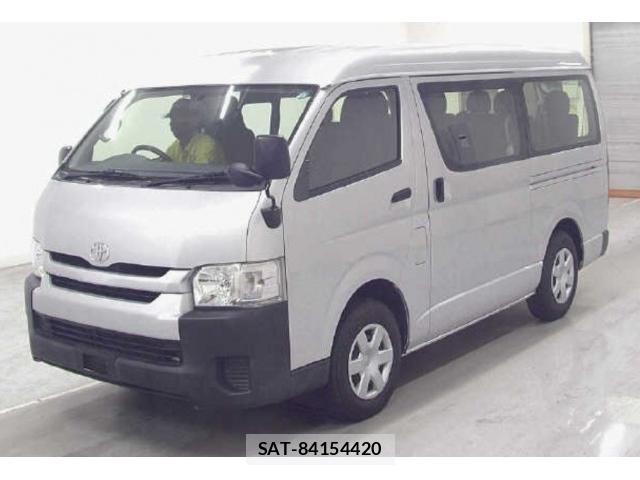 Toyota HIACE WAGON 2017-06 8726376-0