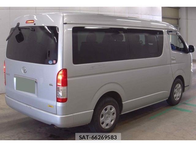 Toyota HIACE WAGON 2018-09 8726390-1