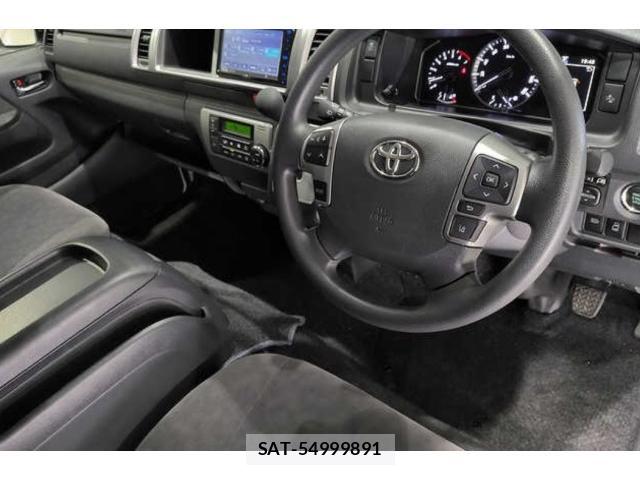 Toyota HIACE WAGON 2025-04 8726397-3