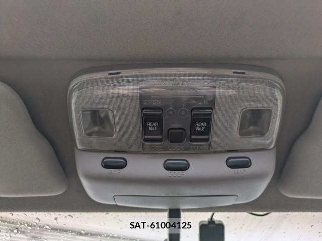 Toyota HIACE WAGON 1995-06 8726606-13
