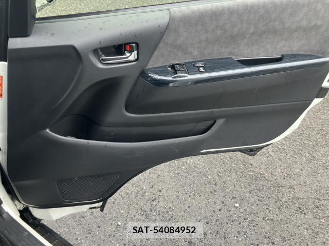 Toyota HIACE WAGON 2019-02 8728271-12