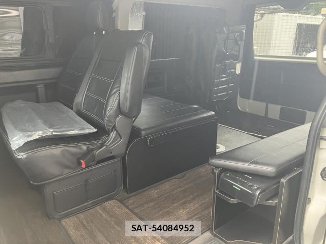 Toyota HIACE WAGON 2019-02 8728271-4