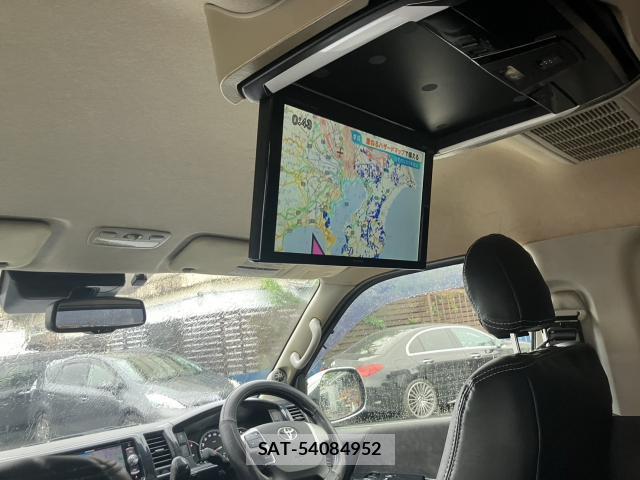 Toyota HIACE WAGON 2019-02 8728271-6