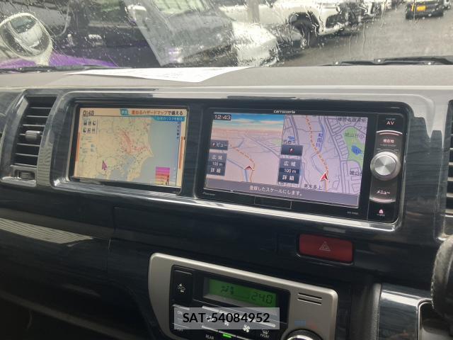 Toyota HIACE WAGON 2019-02 8728271-9