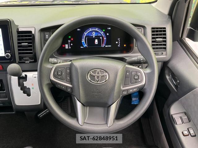Toyota HIACE WAGON 2026-06 8728430-11