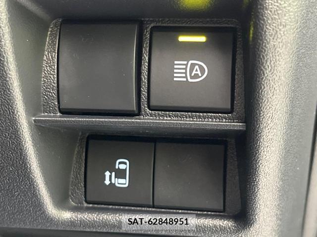 Toyota HIACE WAGON 2026-06 8728430-5
