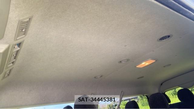 Toyota HIACE WAGON 2022-03 8729545-15