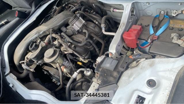 Toyota HIACE WAGON 2022-03 8729545-7