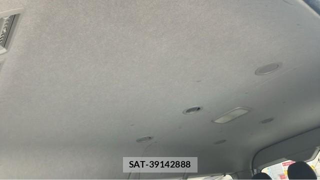 Toyota HIACE WAGON 2011-09 8729583-15