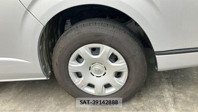 Toyota HIACE WAGON 2011-09 8729583-8