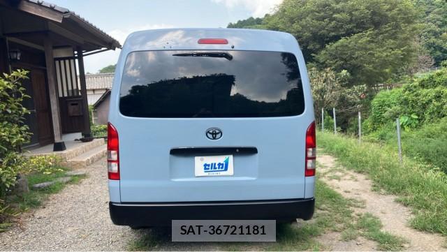 Toyota HIACE WAGON 2010-01 8729633-1