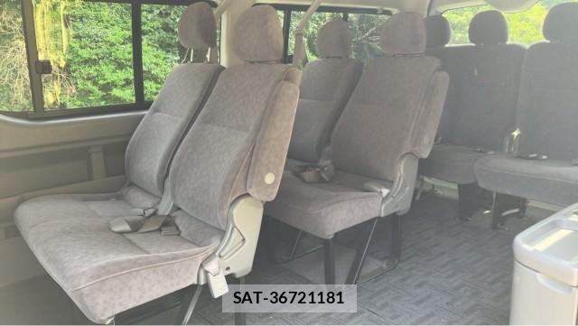 Toyota HIACE WAGON 2010-01 8729633-6