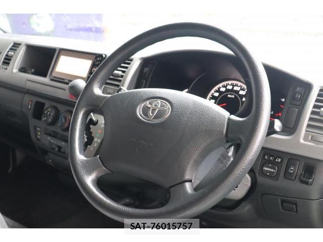Toyota HIACE WAGON 2009-09 8730277-15