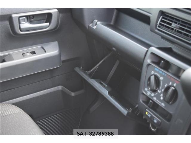 Daihatsu HIJET CARGO 2025-12 8726152-18
