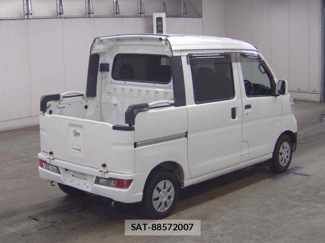 Daihatsu HIJET CARGO 2018-06 8726268-4