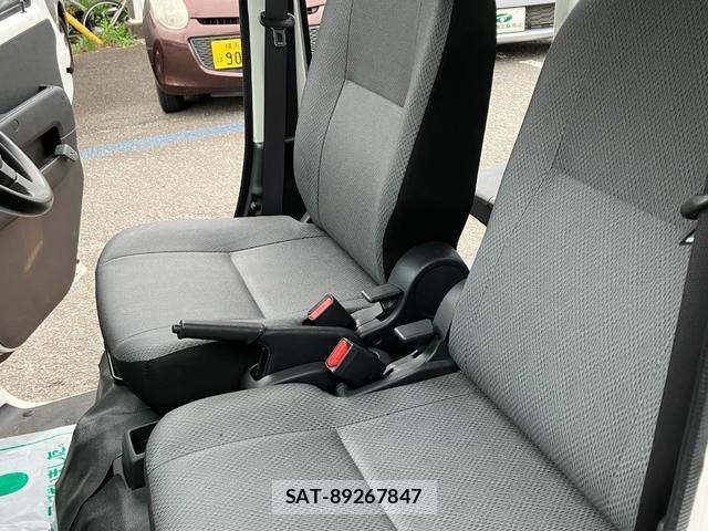 Daihatsu HIJET CARGO 2018-08 8726474-19