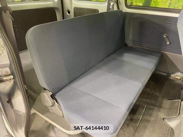 Daihatsu HIJET CARGO 2017-01 8726540-6