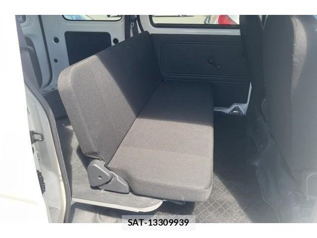 Daihatsu HIJET CARGO 2019-08 8726910-4