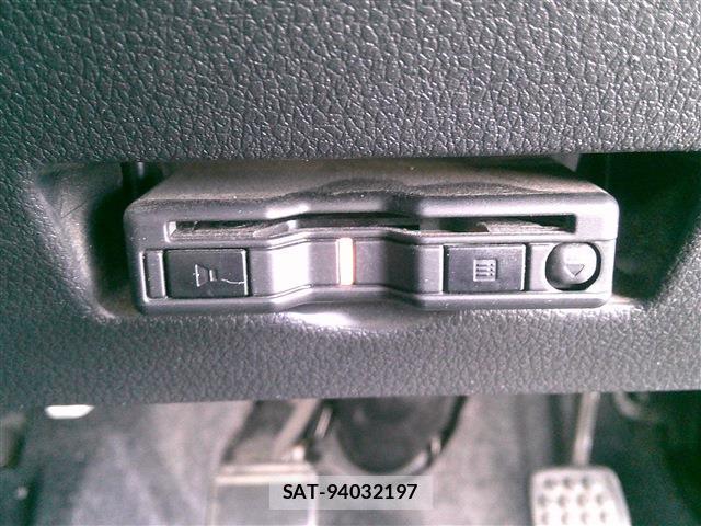 Daihatsu HIJET CARGO 2025-11 8726970-17