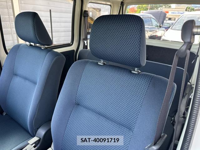 Daihatsu HIJET CARGO 2014-12 8728941-13