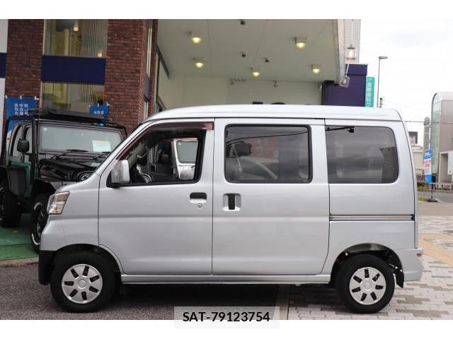 Daihatsu HIJET CARGO 2021-11 8730281-4