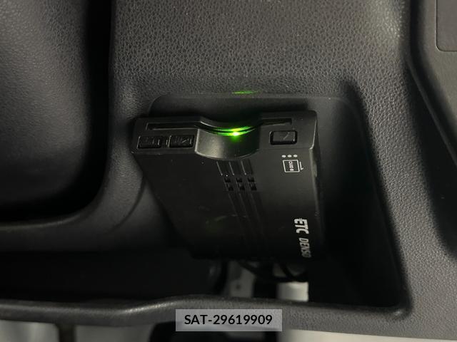 Daihatsu HIJET CARGO 2018-06 8730466-4