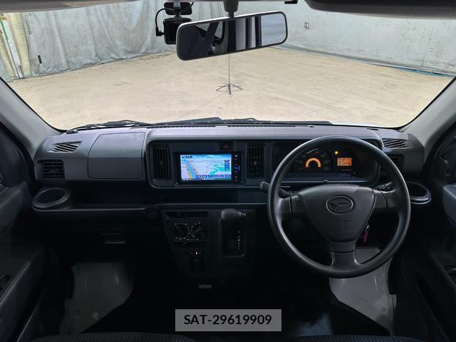 Daihatsu HIJET CARGO 2018-06 8730466-6