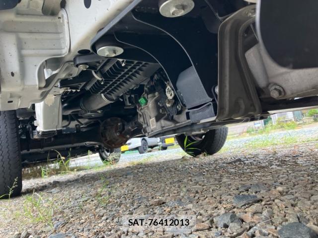 Daihatsu HIJET TRUCK 2024-05 8727320-3