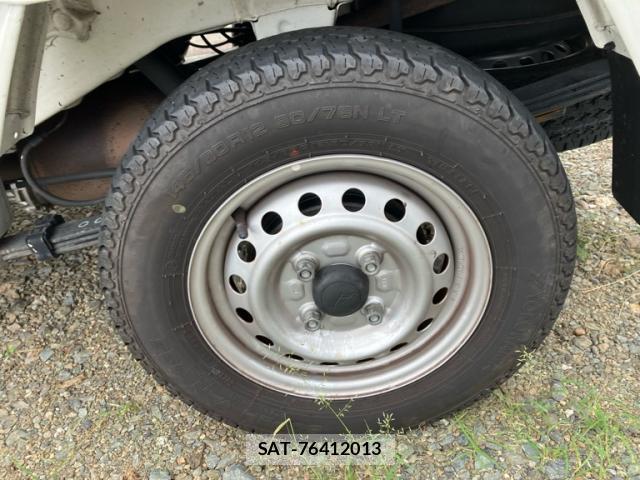 Daihatsu HIJET TRUCK 2024-05 8727320-9